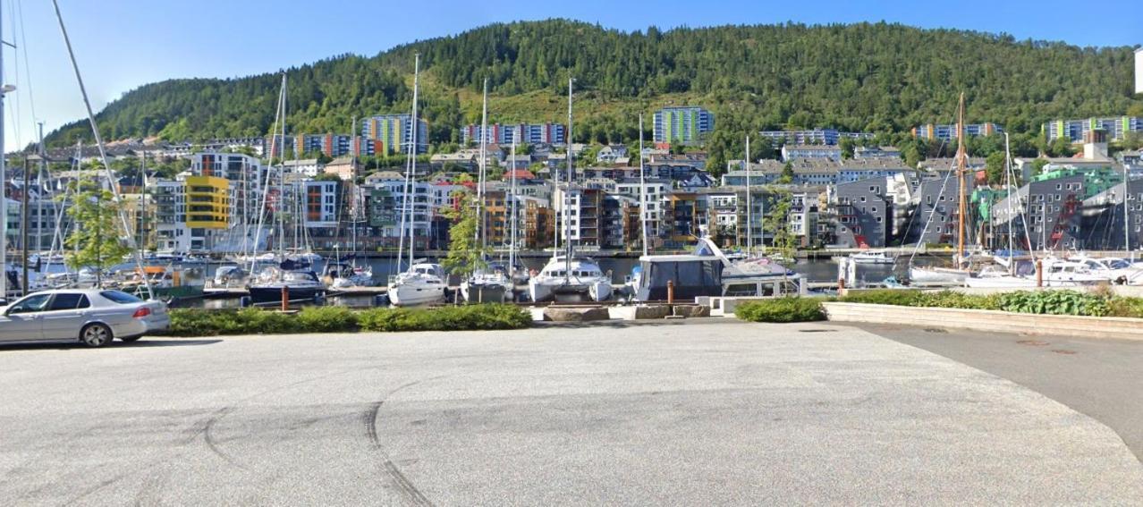 Yacht - Without Shower Hotel Берген Екстериор снимка